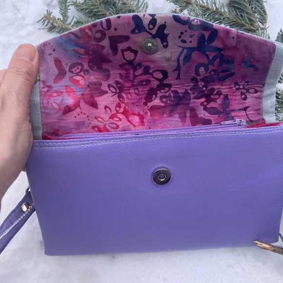 Handmade Wallet Clutch - Picture 5 of 6